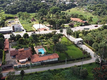 Chacaras integradas, 10.899m�, casa e usina energ. fotovotai